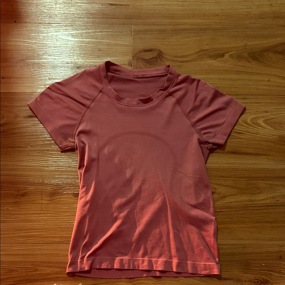 Pink Lululemon swiftly tech race 2.0